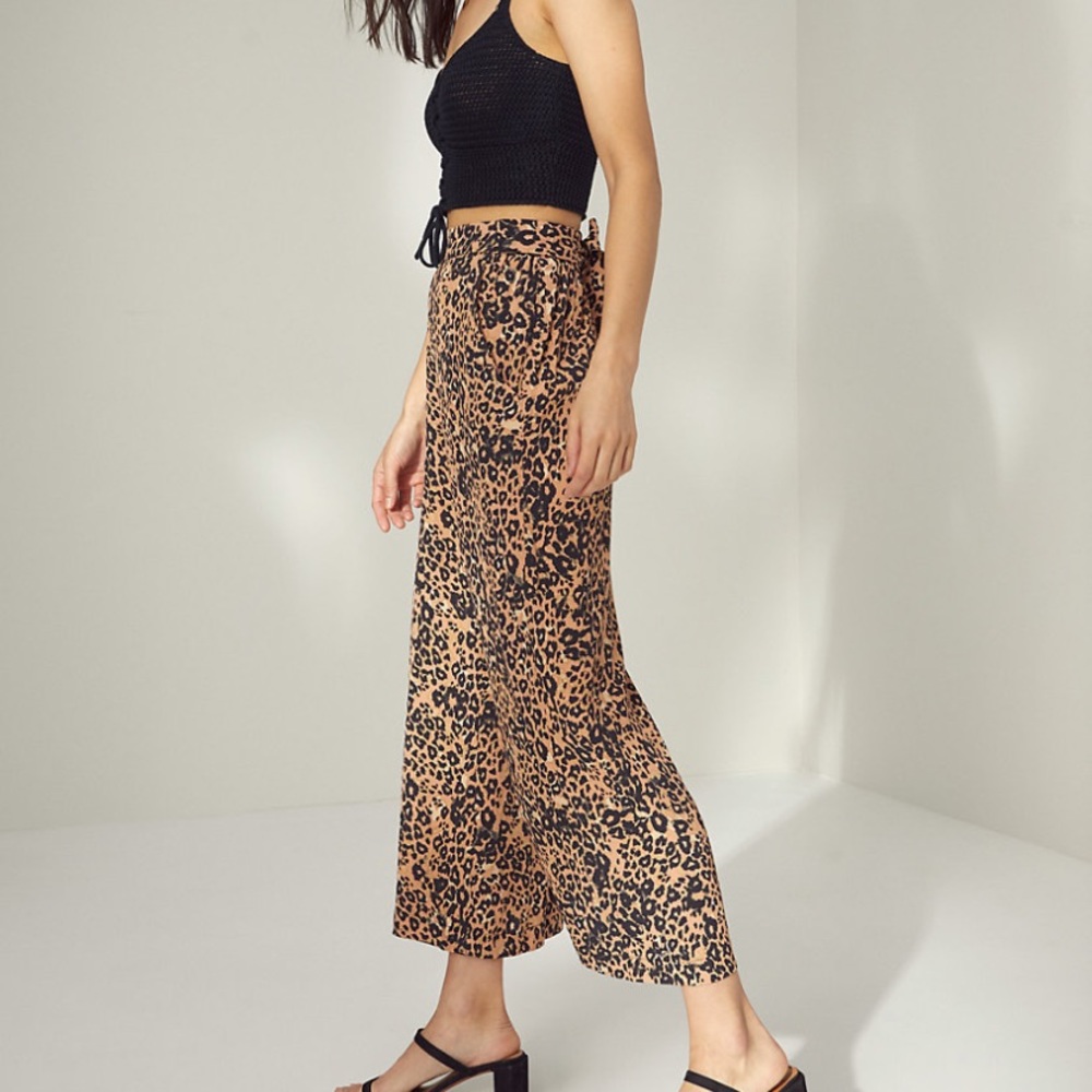 Leopard print pant